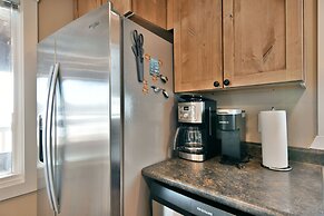 Spruce Haven 3 Bedroom Home by RedAwning