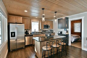 Spruce Haven 3 Bedroom Home by RedAwning