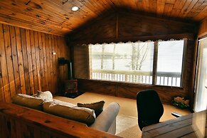 Spruce Haven 3 Bedroom Home by RedAwning