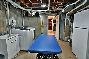 Spruce Haven 3 Bedroom Home by RedAwning