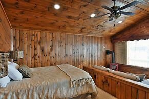 Spruce Haven 3 Bedroom Home by RedAwning