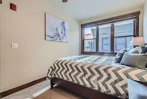 Condos Off Main 15 4 Bedroom Condo by RedAwning