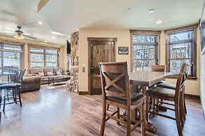 Condos Off Main 15 4 Bedroom Condo by RedAwning