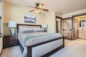 Condos Off Main 15 4 Bedroom Condo by RedAwning