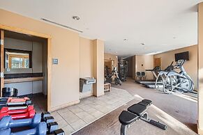 Passage Point 319 2 Bedroom Condo by RedAwning