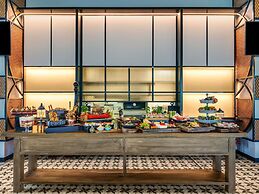 Mövenpick Resort Al Marjan Island