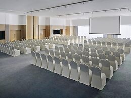 Mövenpick Resort Al Marjan Island