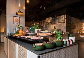 Mövenpick Resort Al Marjan Island