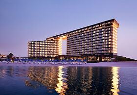 Mövenpick Resort Al Marjan Island