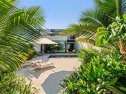 Mövenpick Resort Al Marjan Island