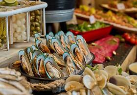 Mövenpick Resort Al Marjan Island