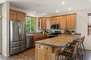 Sunny Palms #1908 by RedAwning