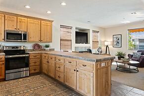 Sunny Palms #1908 by RedAwning