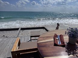 Punta Blanca | Beachfront Boutique Hotel