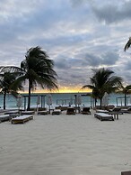 Punta Blanca Beach House