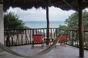 Punta Blanca | Beachfront Boutique Hotel