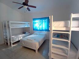 Las Palmas Hostal - Hostel