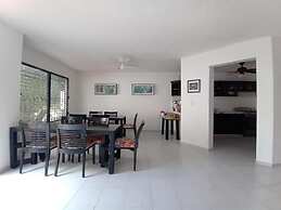 Las Palmas Hostal - Hostel