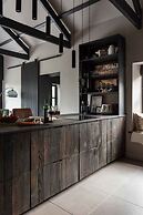 6 Star Unique & Gorgeous Cottage - Bridge Cottage