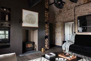 6 Star Unique & Gorgeous Cottage - Bridge Cottage