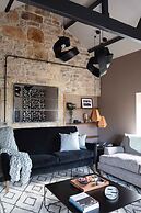 6 Star Unique & Gorgeous Cottage - Bridge Cottage