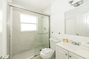 SOFI BEACH APARTMENT