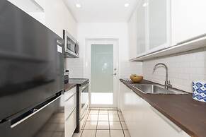 SOFI BEACH APARTMENT