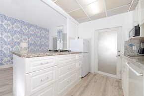 SOFI BEACH APARTMENT