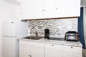 SOFI BEACH APARTMENT