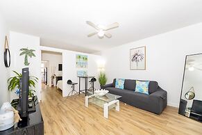 SOFI BEACH APARTMENT