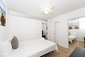 SOFI BEACH APARTMENT
