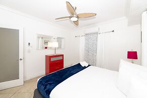 SOFI BEACH APARTMENT