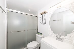 SOFI BEACH APARTMENT