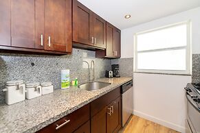 SOFI BEACH APARTMENT