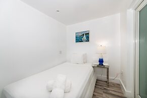 SOFI BEACH APARTMENT