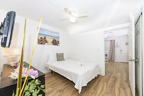 SOFI BEACH APARTMENT