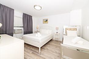 SOFI BEACH APARTMENT