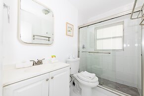 SOFI BEACH APARTMENT