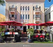 OCEAN DRIVE APARTMENTS