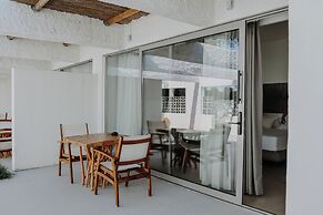 BLACK AMBER BOUTIQUE HOTEL