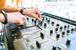 BLACK AMBER BOUTIQUE HOTEL