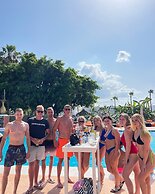 BLACK AMBER BOUTIQUE HOTEL