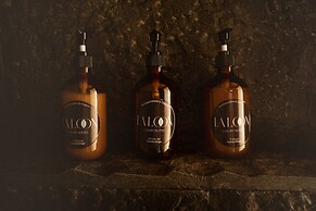 LALOON Luxury Suites - Adults Only