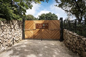 LALOON Luxury Suites - Adults Only