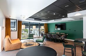 Best Western M-Treize Paris Asnieres