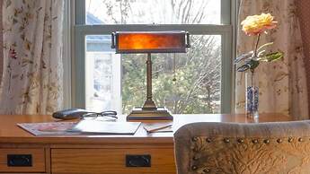 Solomons Victorian Inn