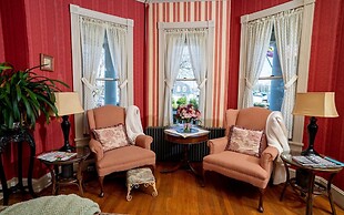 Solomons Victorian Inn