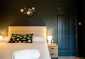 Cosy, Tranquil, Fully Equipped & Beautiful Garden