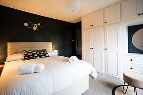 Cosy, Tranquil, Fully Equipped & Beautiful Garden