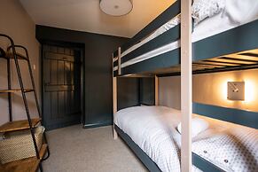 Cosy, Tranquil, Fully Equipped & Beautiful Garden